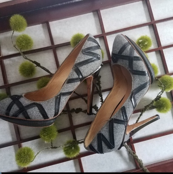 L.A.M.B. Shoes - L.A.M.B GRAY HEELS SIZE 7.5